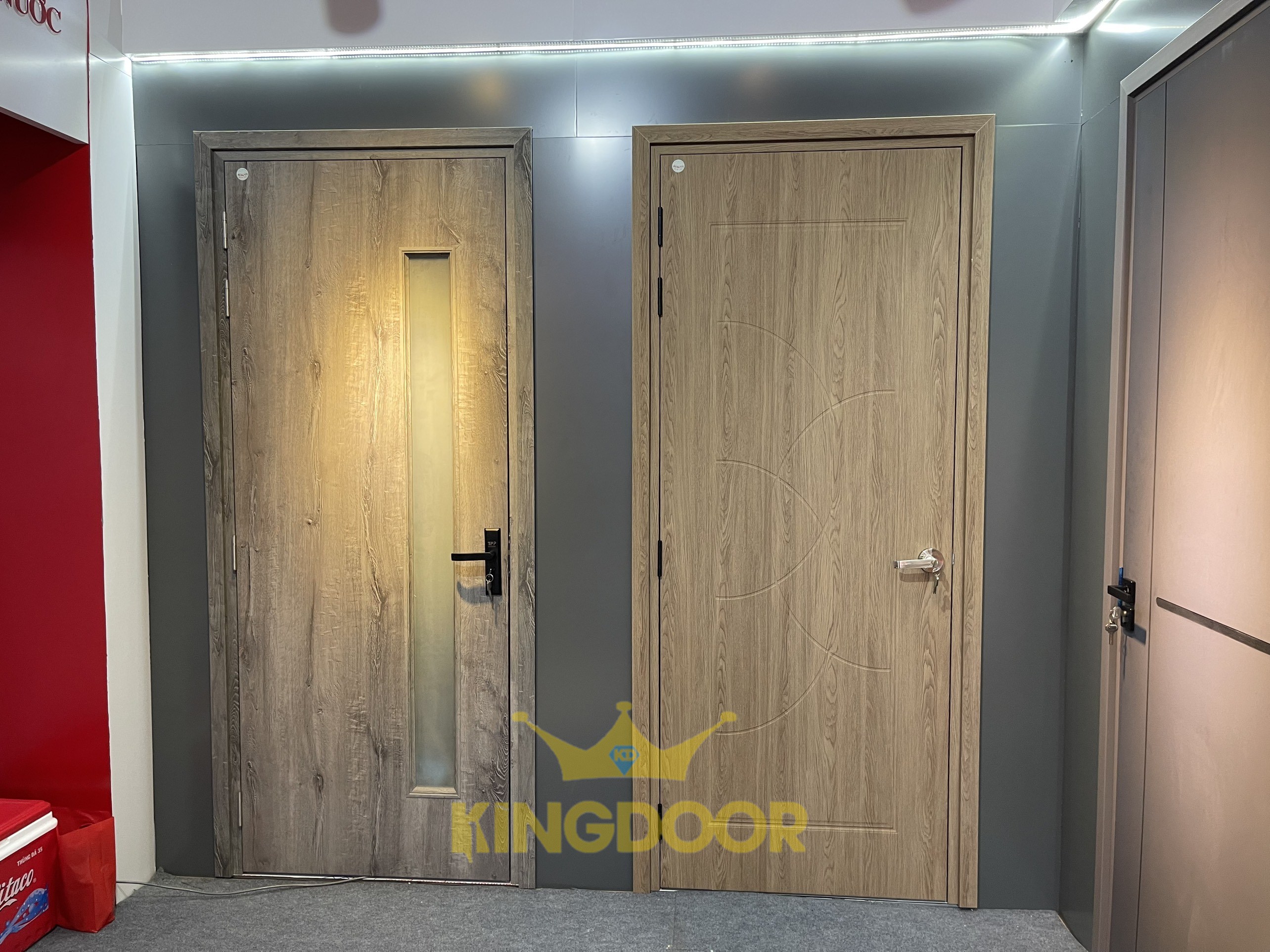 Cửa Nhựa Giá Rẻ Tại KingDoor
